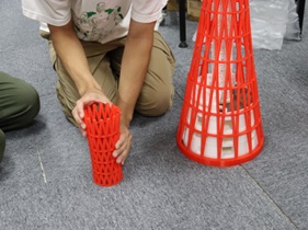 組立て手順を説明
